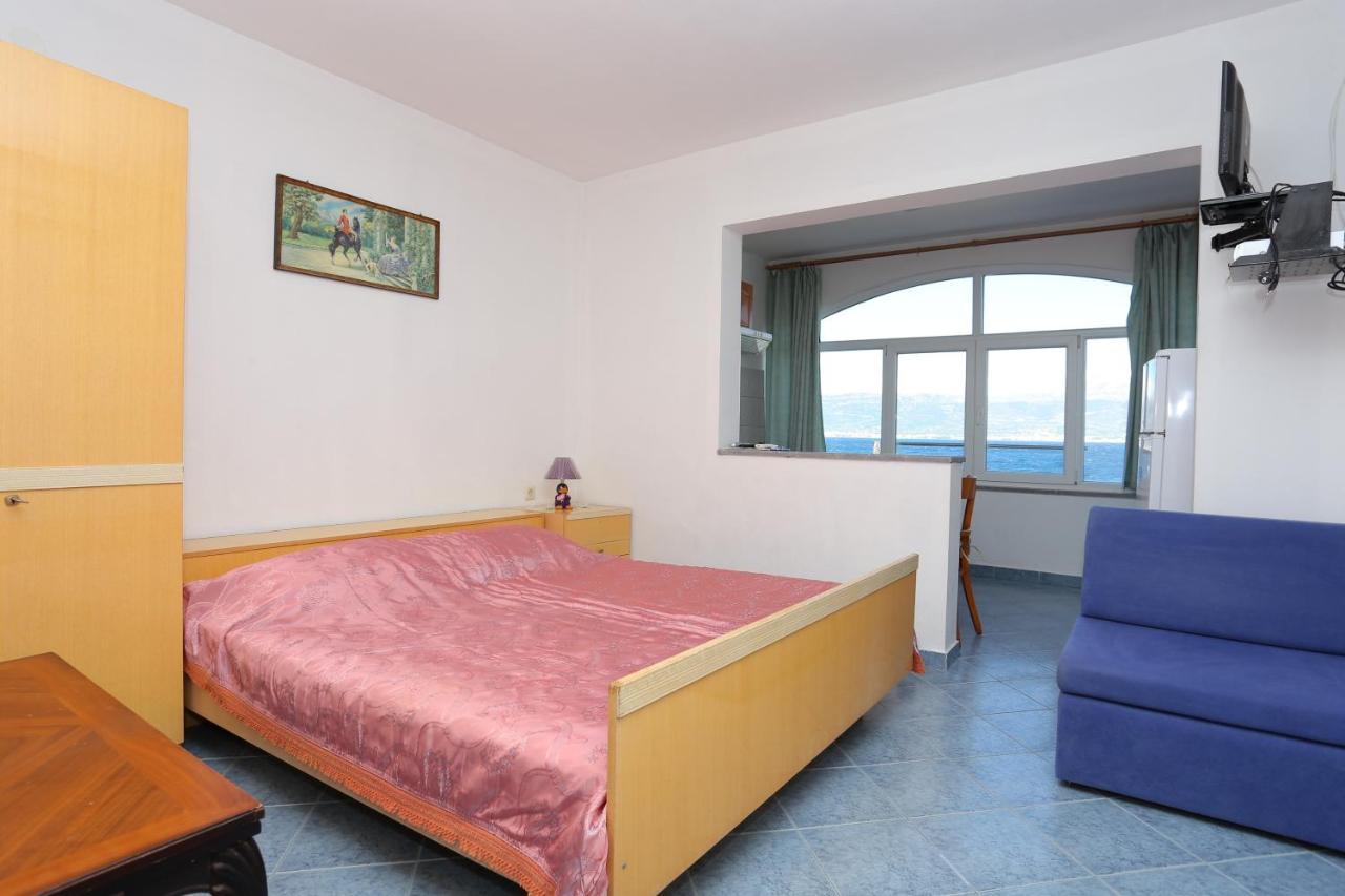 Apartments By The Sea Slatine, Ciovo - 14541 Экстерьер фото