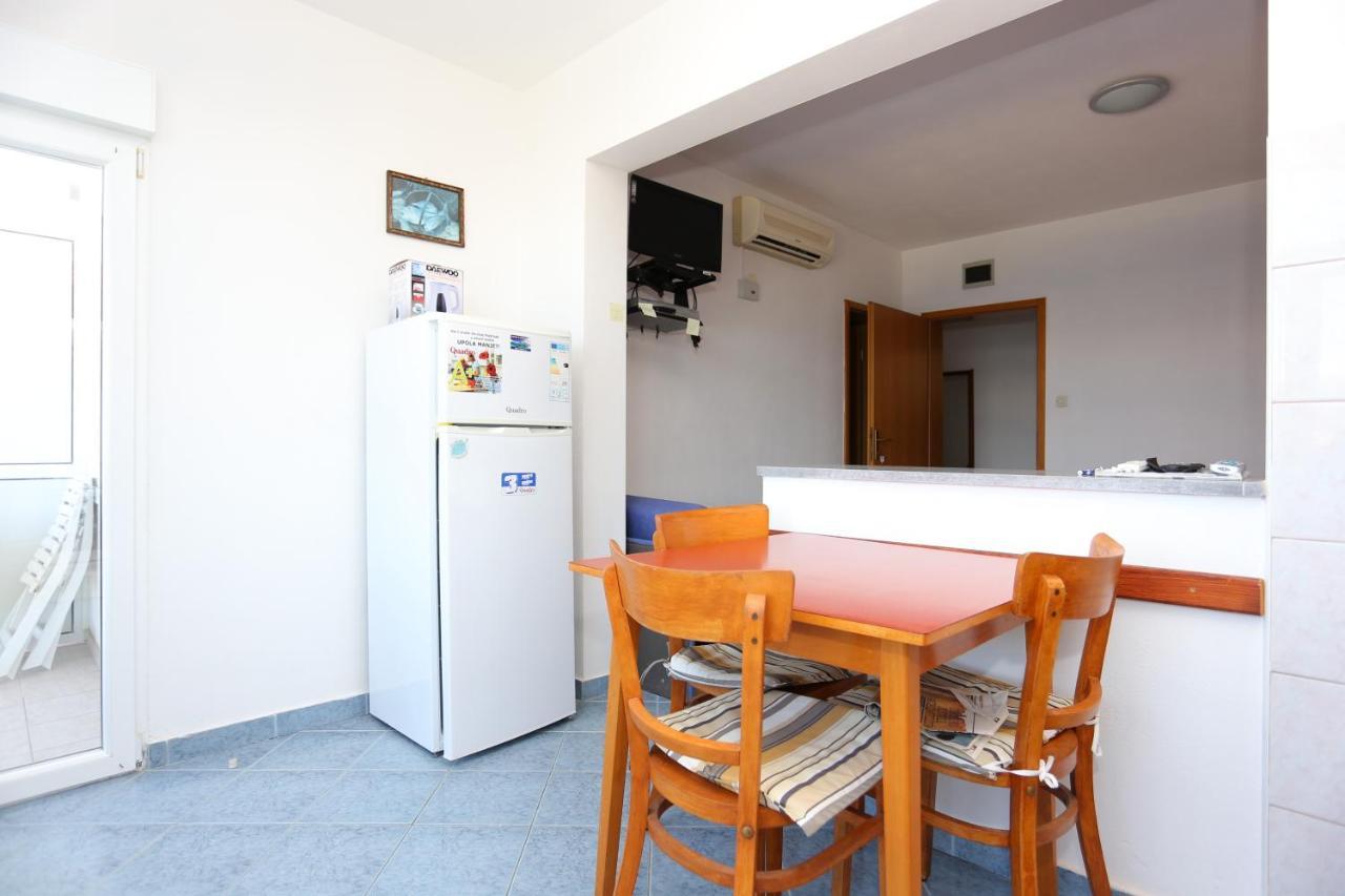 Apartments By The Sea Slatine, Ciovo - 14541 Экстерьер фото