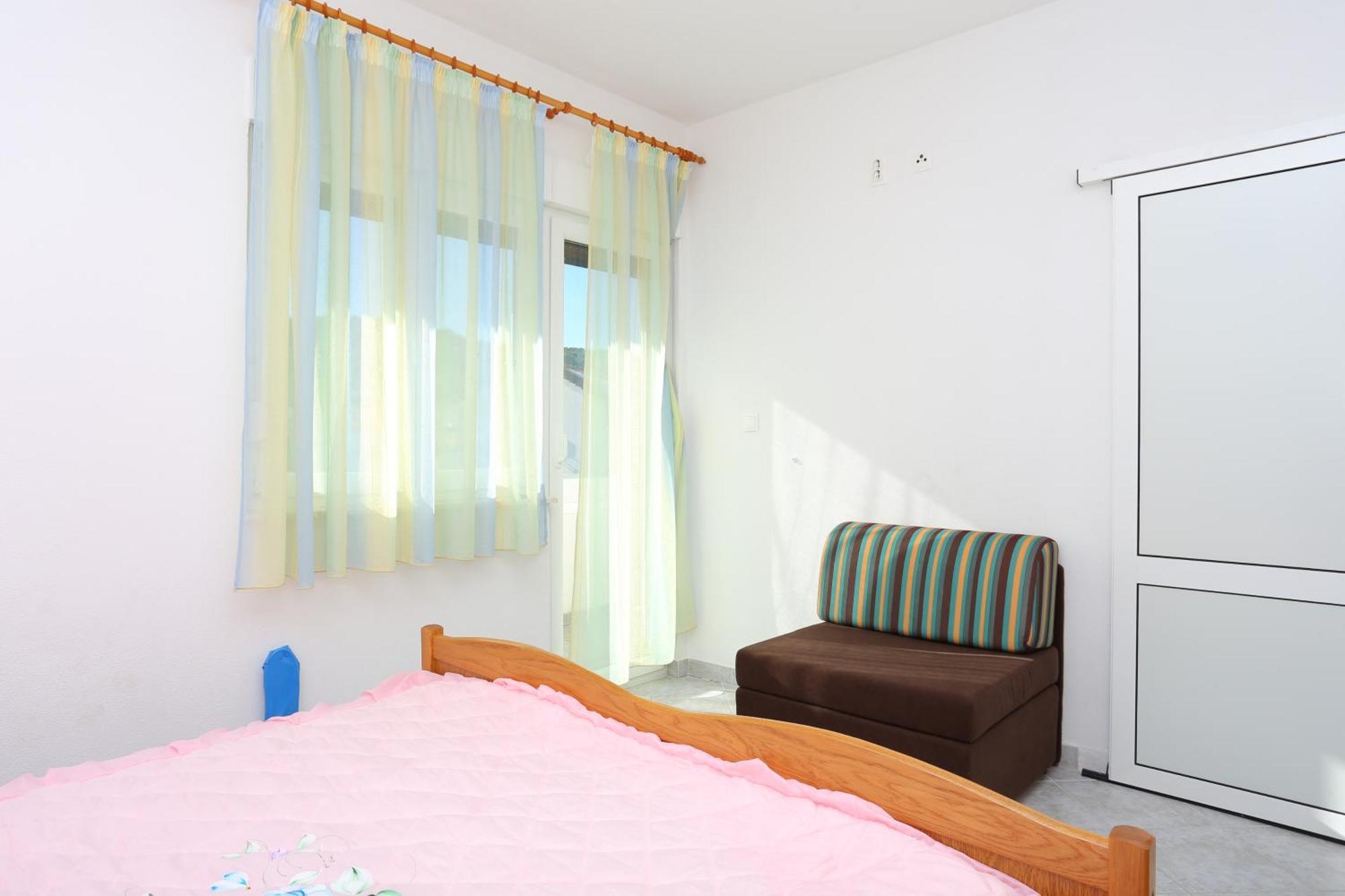 Apartments By The Sea Slatine, Ciovo - 14541 Номер фото