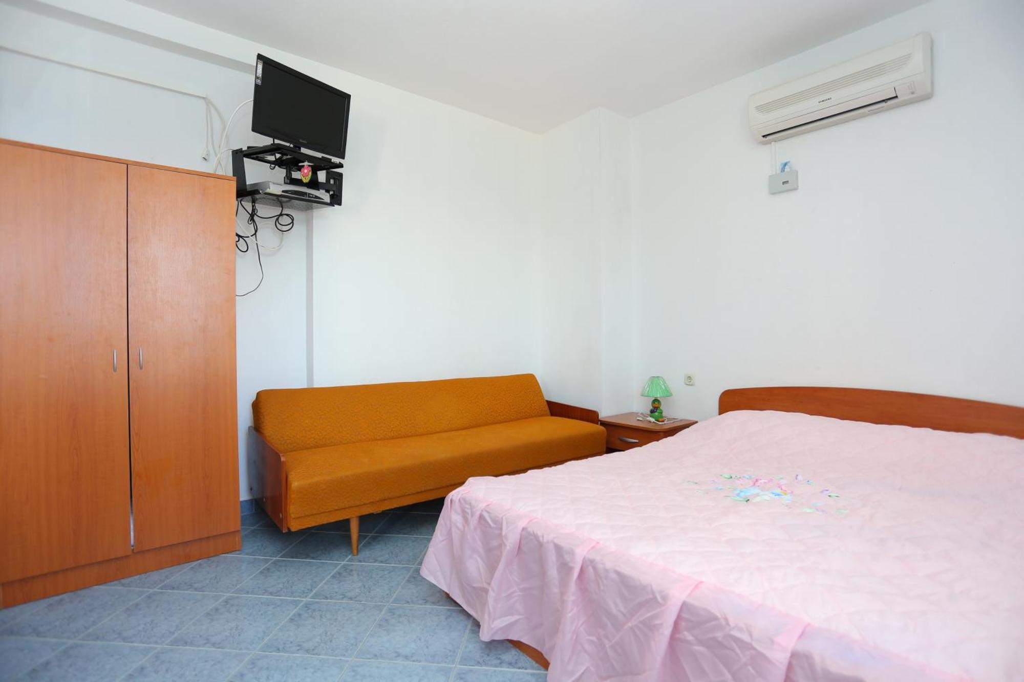 Apartments By The Sea Slatine, Ciovo - 14541 Номер фото
