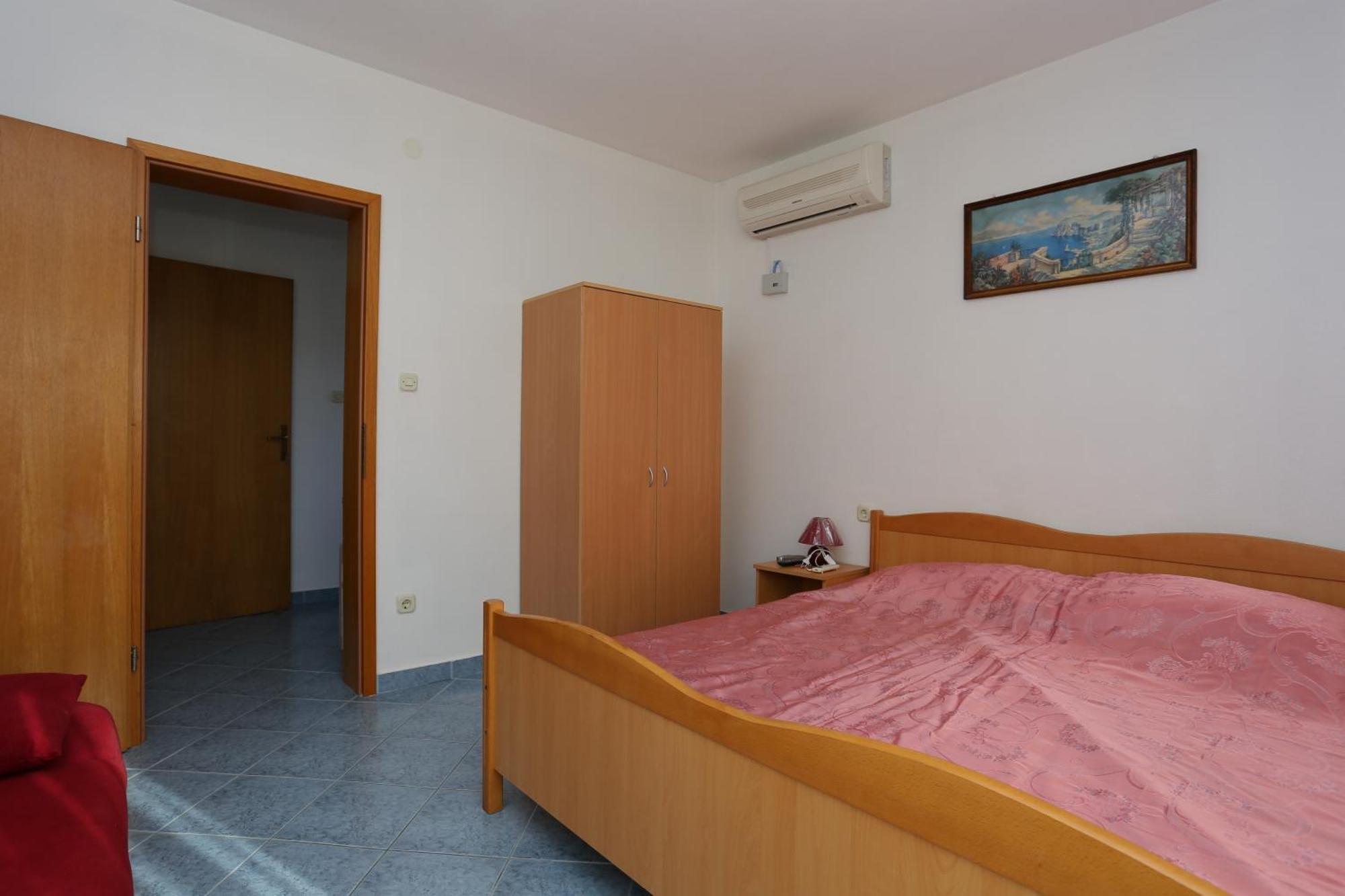 Apartments By The Sea Slatine, Ciovo - 14541 Номер фото